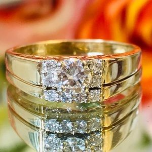 14 karat yellow gold diamond wedding set